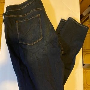 Old navy rockstar maternity jeans